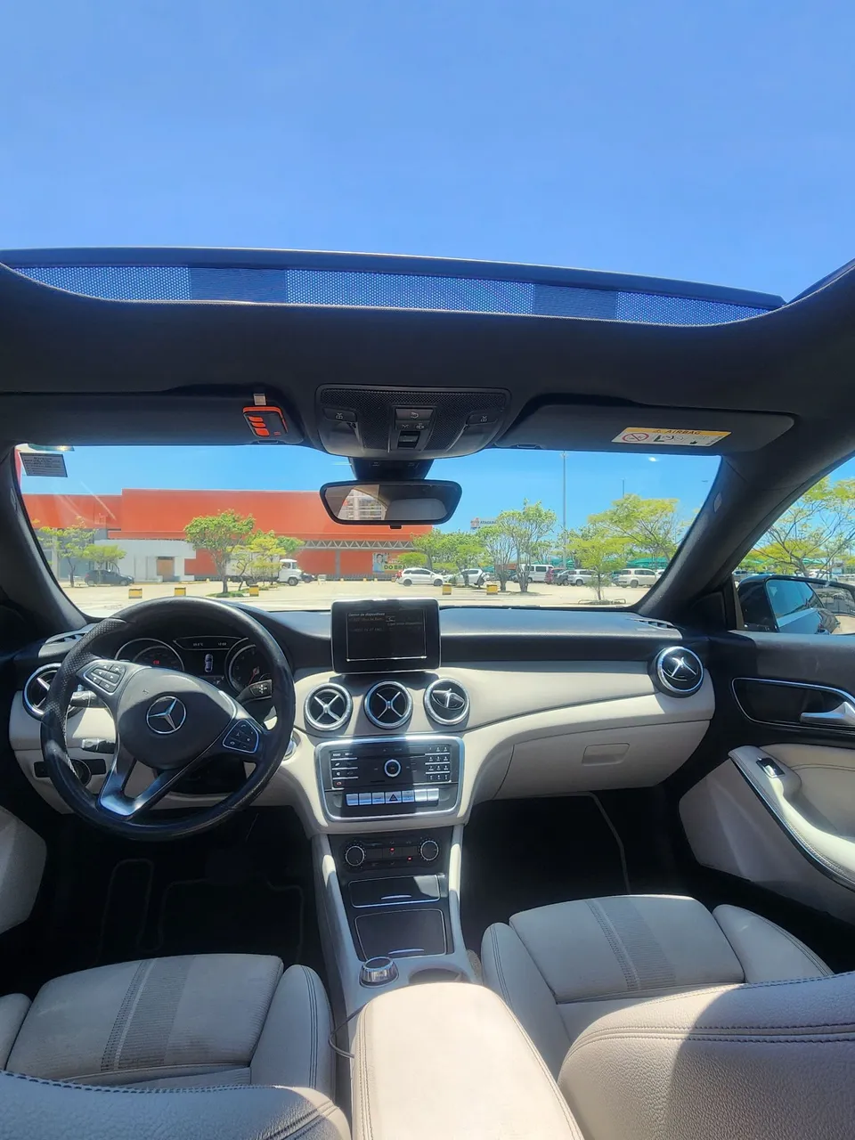 Mercedes CLA 200 4