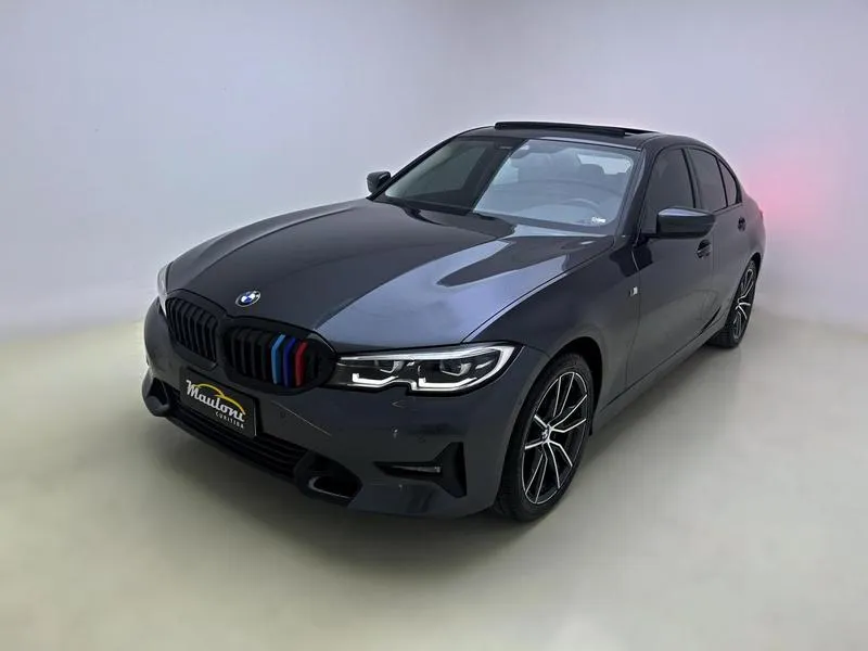BMW 320i